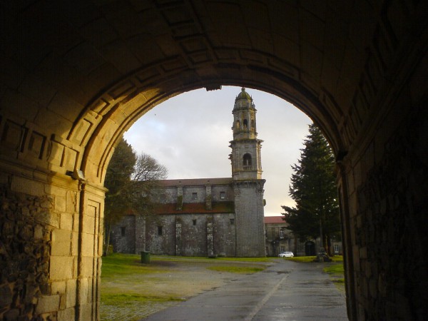 Blick auf das Kloster Sobrado dos Monxes.
