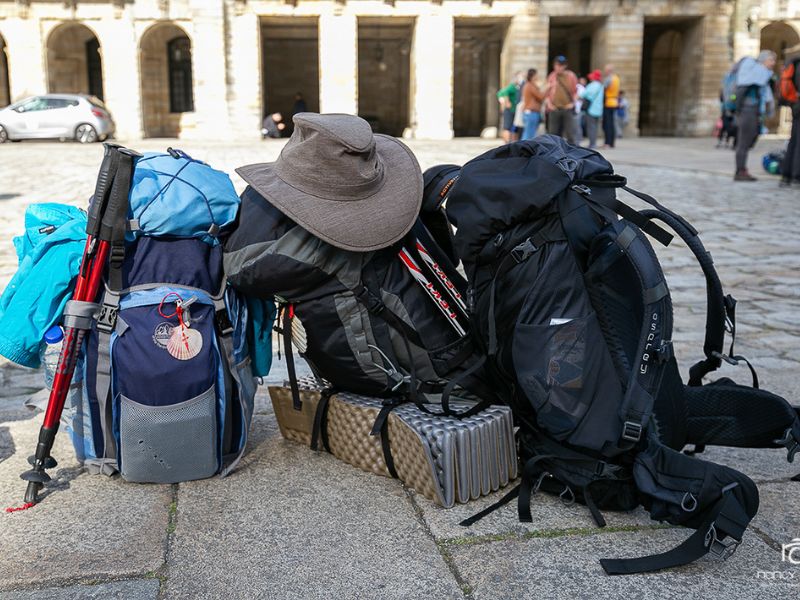 Herausforderung minimalistisch packen für den Jakobsweg