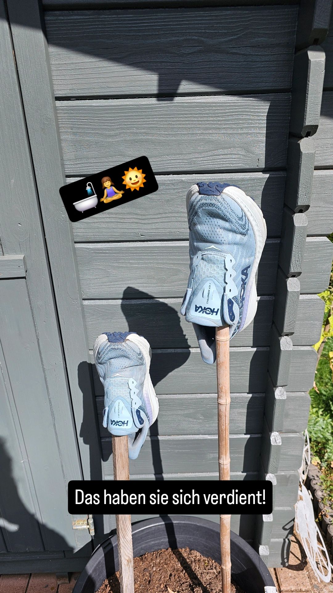 Wellnesstag für Schuhe Foto von Mela Ny