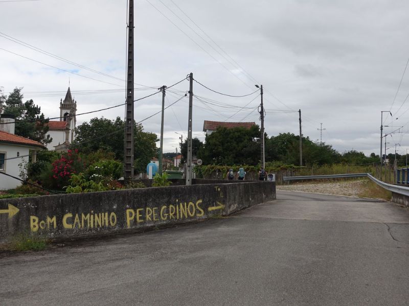 Straße auf dem Jakobsweg in Portugal 6
